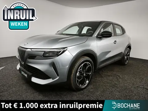 Alfa Romeo Junior Elettrica 54 kWh | Warmtepomp | SoH 97,1% | Parkeersensor | AppleCarplay AndroidAu
