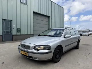 Volvo V70 2.4 T Comfort Line (bj 2000)