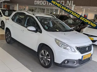 Peugeot 2008 1.2 PureTech Blue Lion Airco, Cruise Control, Trekhaak, Stuurbekrachtiging