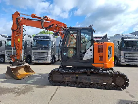 Hitachi ZX135US-6 (bj 2019)
