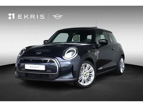 MINI Electric 3-deurs Classic + Comfort Plus + Chester leder + Panoramadak