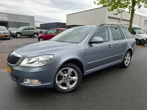 Skoda Octavia Combi 1.2 TSI Ambition Business Line CLIMA/CRUISE/TREKHAAK!