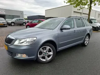 Skoda Octavia Combi 1.2 TSI Ambition Business Line CLIMA/CRUISE/TREKHAAK!