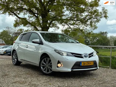 Toyota Auris 1.8 Hybrid Lease Pro | Half leder + Cruise + Clima nu € 7.975,-!!!