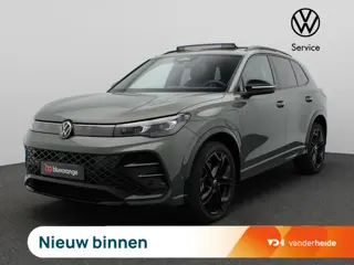 Volkswagen Tiguan 1.5 eHybrid R-Line Edition 272PK DSG Pano-Schuifdak, Black Style, Trekhaak, 20" LM