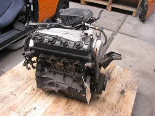 Honda civic 1.4 ek Motorblok Sloopauto inkoop Den haag