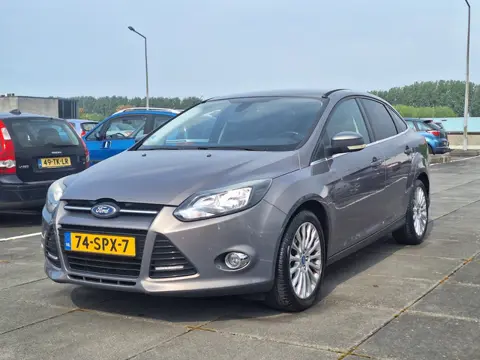 Ford Focus €3250,-1.6 TI-VCT Titanium Automaat Apk 2027 Sedan