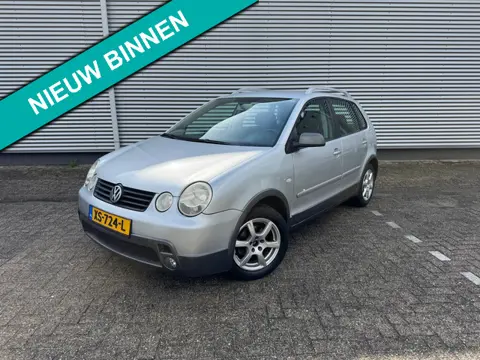 Volkswagen Polo 1.4-16V FUN/Cross, Lm velgen,Airco,trekhaak,Nieuwe APK
