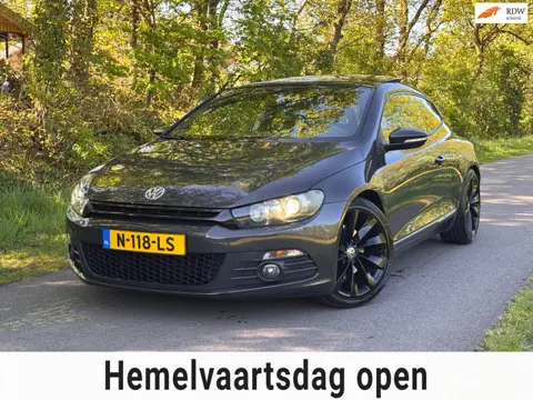Volkswagen Scirocco 2.0 TSI Highline | Cruise control + DSG + Pano Nu € 6.950,- !!!