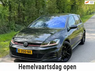 Volkswagen Golf 2.0 TSI GTI Performance | Pano + Keyless + Camera + Kleppensysteem