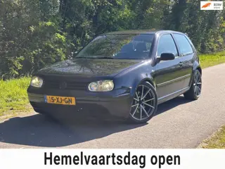 Volkswagen GOLF | " 157.000 " KM + Cruise control Nu € 5.950,- !!!
