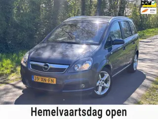 Opel Zafira 2.2 Cosmo | 7-Persoons + Cruise + Airco |