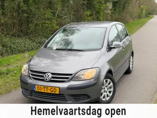 Volkswagen Golf Plus 1.6 FSI Comfortline Business | Cruise + Clima |