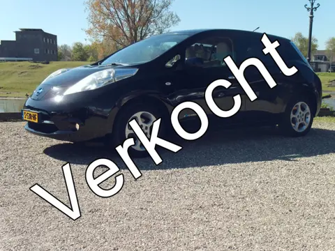 Nissan Leaf Base 24 kWh Automaat - Airco - Navigatie accu 110 km Hemelvaartsdag geopend van 09:00- t