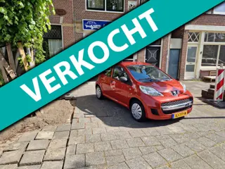 Peugeot 107 1.0-12V XR 5DRS APK 6-2027