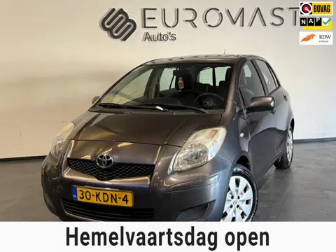 Toyota Yaris 1.3 VVTi Aspiration Automaat Nieuwe Koppeling 5d Airco Trekhaak Nieuwe Apk