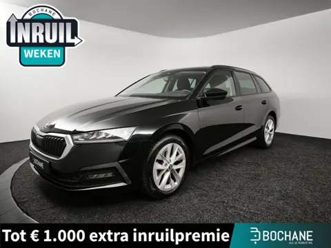 Skoda Octavia Combi 1.0 e-TSI Business Edition | Panoramadak | Stoelverwarming | Achteruitrijcamera 