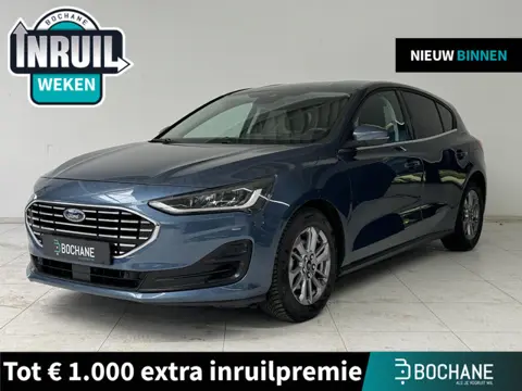 Ford Focus 1.0 EcoBoost Hybrid Titanium | Navigatie | Parkeersensoren | Cruise Control | Climate Con