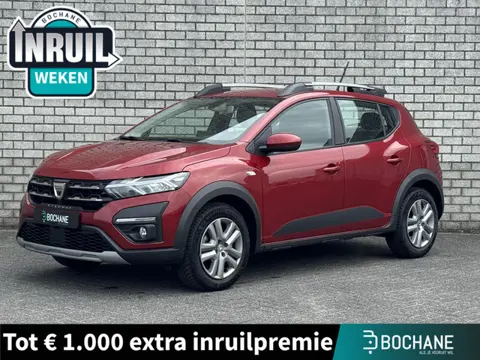 Dacia Sandero Stepway 1.0 TCe 90 Comfort | Automaat | All-Season banden | Achteruitrijcamera | Navig