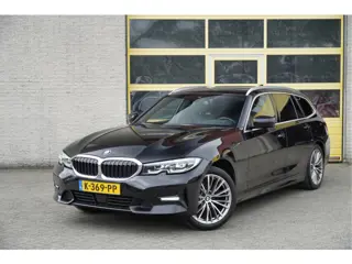 BMW 3 Serie Touring 318i Automaat! High Executive Edition BJ2021 Lmv 18" | Led V+A | Pdc | Elek. ach