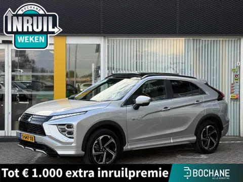 Mitsubishi Eclipse Cross 2.4 PHEV Instyle | NAP | Trekhaak | Panoramadak | Head-up display | Leer | 