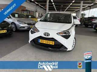 Toyota Aygo 1.0 VVT-i X-Play 5-drs. CAMERA/CARPLAY/LIMITER/AIRCO/MEDIA