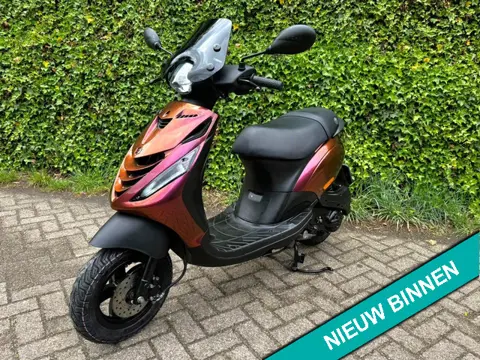 Piaggio Zip SP 45km MICRA MYSTIQUE POWER1 LED BETAAL met in3