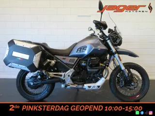 Moto Guzzi V85 TT ALL-ROAD HISTORIE BOEKJES (bj 2019)