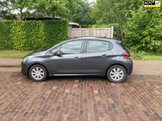 Peugeot 208 1.2 PureTech Blue Lion, navi, cc, MET NIEUWE DISTRIBUTIE,