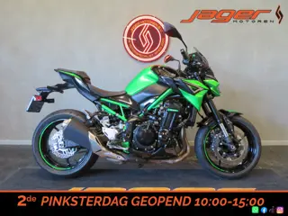 Kawasaki Z900 Z 900 NIEUWSTAAT WEINIG KM! (bj 2022)