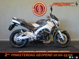 Suzuki GSR600A GSR 600 NAKED TOUR TOP! (bj 2007)