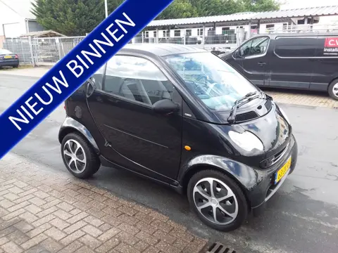 Smart City-Coupé smart & pure (bj 2002, automaat)