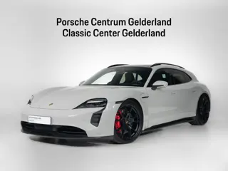 Porsche Taycan GTS Sport Turismo