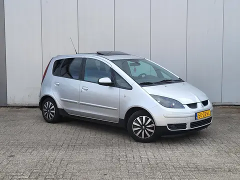 Mitsubishi Colt 1.5 Sky / Airco / 5 drs / Nap / Nieuwe Apk