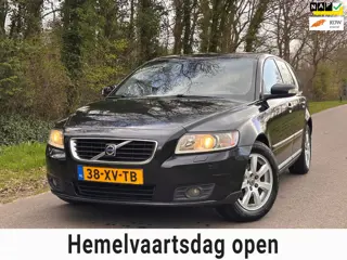 Volvo V50 2.0 Edition II | Leder + Cruise control + Pano Nu € 3.450,-!!!