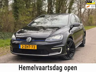 Volkswagen Golf 1.4 TSI GTE | DSG + Cruise control + Navi Nu € 11.750,- !!!