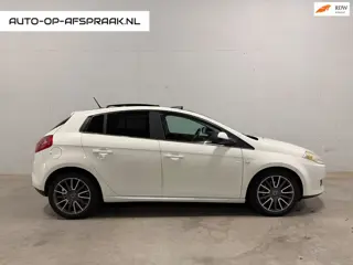 Fiat Bravo 1.4 T-Jet Edizione Sport 5drs. Pano Cruise Control