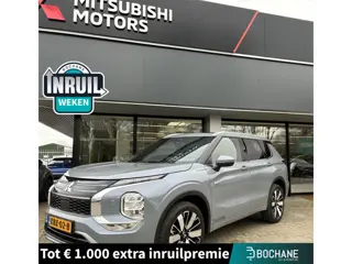 Mitsubishi Outlander 2.4 PHEV Instyle | DEMO | Lederen bekleding | Elektrisch verstelbare voorstoele