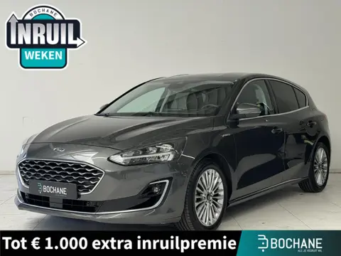 Ford Focus 1.0 EcoBoost Hybrid Vignale | Stoelverwarming | Leder | Navigatie | Achteruitrijcamera |
