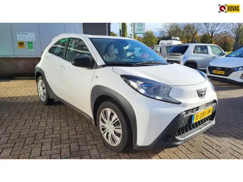 Toyota Aygo X 1.0 VVT-i MT Play 35.000 KM !