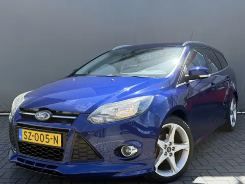 Ford FOCUS Wagon BWJ 2013 1.6 126 PK TI-VCT Titanium AUTOMAAT | TREKHAAK | LEDER | STOELVERW. | VOOR
