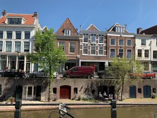 Woning aan de Oudegracht te Utrecht
