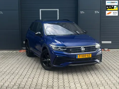 Volkswagen Tiguan 1.5 TSI R-Line 1e eig. Pano. IQ. Sfeer. Cam. BTW. Bomvol