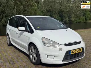 Ford S-Max 2.0-16V 7personen airco cruis control trekhaak stoelverwarming