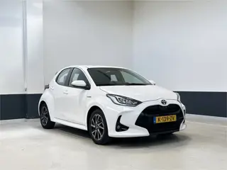 Toyota Yaris 1.5 Hybrid Dynamic | Apple Carplay/ Android auto | Navigatie | Camera | NL | 1 Eig |