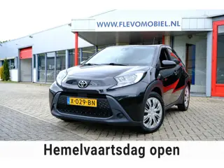 Toyota Aygo X 1.0 VVT-i MT Play 5-drs Airco|1e Eig|Adapt.Cruise|CarPlay|Cam