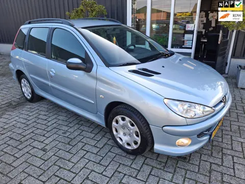 Peugeot 206 SW 1.4 Air-line 2 ** AIRCO nieuwe APK **