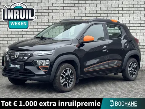 Dacia Spring Comfort Plus 27 kWh | Achteruitrijcamera | Navigatie | DAB+ | Apple CarPlay / Android A