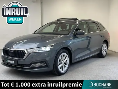Skoda Octavia Combi 1.5 e-TSI Business Edition Plus | TREKHAAK | PANO | 1e-EIG |