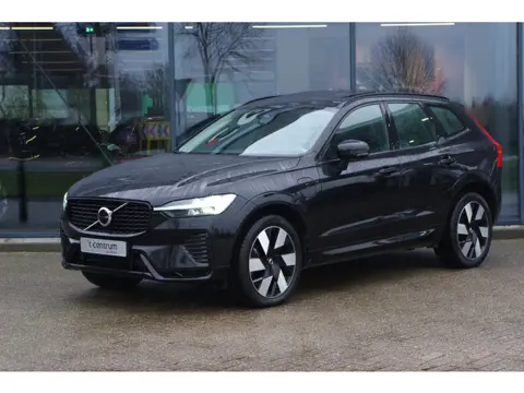 Volvo XC60 2.0 T6 350 PK AWD Ultimate Dark Long Range PHEV, Panoramadak, Head-Up, Harman/Kardon